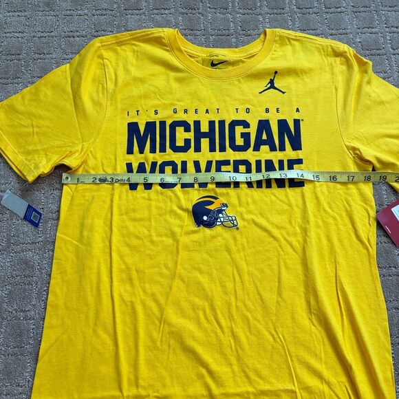 Michigan Wolverines Football 2018 Season T Shirt Mens Small Jordan Nike U of M - Picture 5 of 7